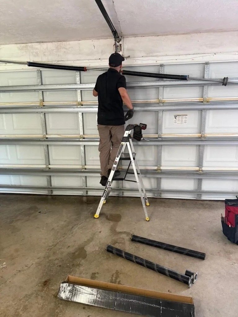 Garage door repair work, gallery photo 5